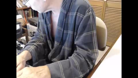 Den  Jet online show from 01/16/25, 10:32