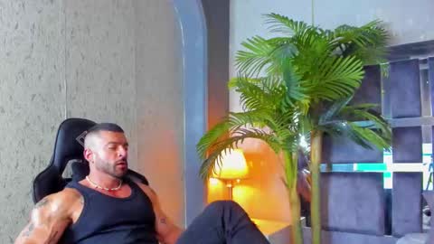 Snapshot of dennis_cox_ chatting on 03/06/25, 02:40 dennis_cox_ online show from 03/06/25, 02:40