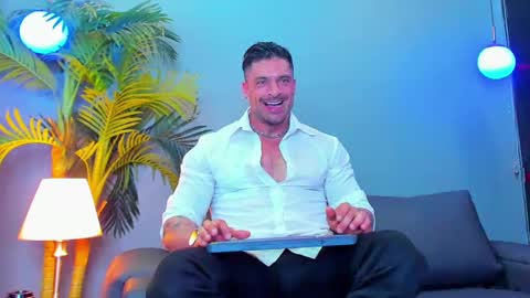 Snapshot of dennis_cox_ chatting on 10/08/25, 12:19 dennis_cox_ online show from 10/08/25, 12:19