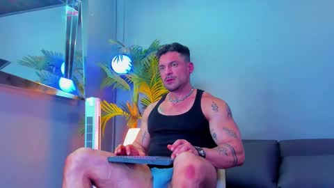 Snapshot of dennis_cox_ chatting on 10/09/25, 07:17 dennis_cox_ online show from 10/09/25, 07:17