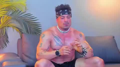 Snapshot of dennis_cox_ chatting on 10/11/25, 03:17 dennis_cox_ online show from 10/11/25, 03:17