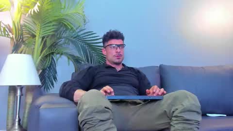 Snapshot of dennis_cox_ chatting on 10/12/25, 11:37 dennis_cox_ online show from 10/12/25, 11:37