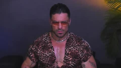 Snapshot of dennis_cox_ chatting on 11/26/25, 02:34 dennis_cox_ online show from 11/26/25, 02:34