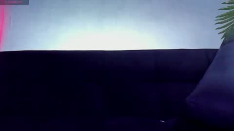 Snapshot of dennis_cox_ chatting on 01/11/26, 10:48 dennis_cox_ online show from 01/11/26, 10:48