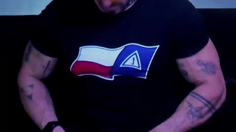 Snapshot of dennis_cox_ chatting on 03/05/26, 06:42 dennis_cox_ online show from 03/05/26, 06:42