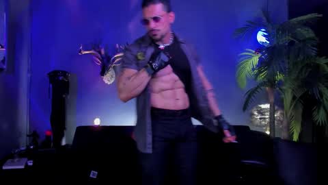 Snapshot of dennis_cox_ chatting on 03/23/26, 01:31 dennis_cox_ online show from 03/23/26, 01:31