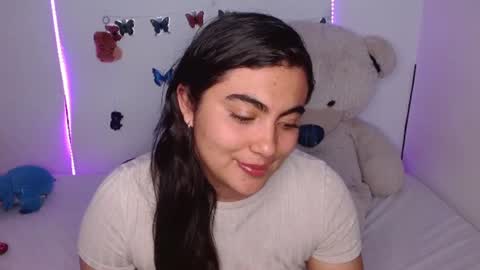 Snapshot of dennis_love_ chatting on 06/24/26, 05:50 rosse online show from 06/24/26, 05:50