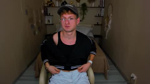 Dennis online show from 11/29/25, 08:45