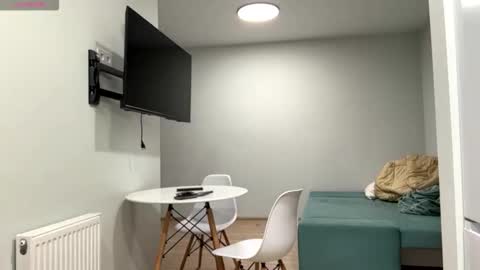 Denni online show from 02/13/26, 05:09