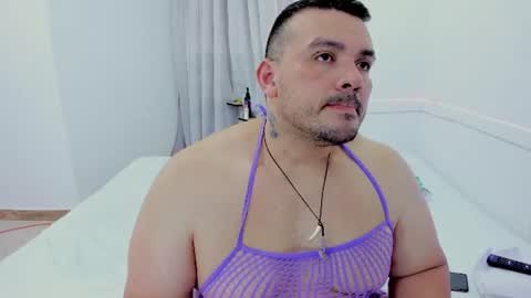 Snapshot of denny_scobar chatting on 06/15/26, 10:34 denny scobar online show from 06/15/26, 10:34