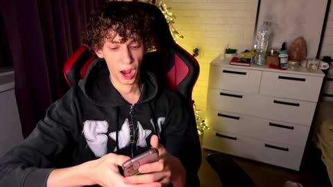 Jasper   online show from 12/14/24, 02:12