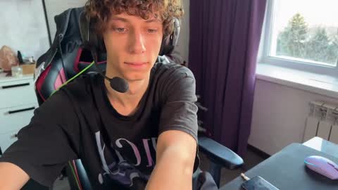 Snapshot of denobluora chatting on 12/14/24, 12:55 Jasper online show from 12/14/24, 12:55