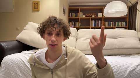 Snapshot of denobluora chatting on 01/25/25, 06:57 Jasper online show from 01/25/25, 06:57