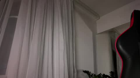 Snapshot of denobluora chatting on 09/11/25, 05:24 Jasper online show from 09/11/25, 05:24