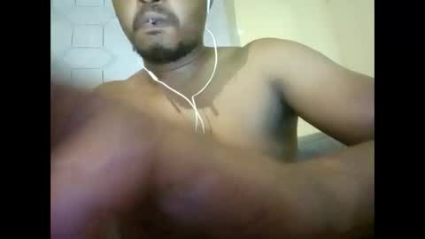 Snapshot of dentzo chatting on 02/08/26, 03:59 mastER blACK online show from 02/08/26, 03:59