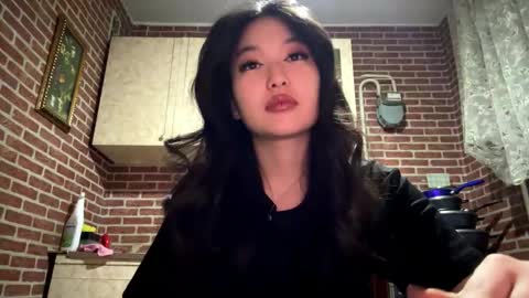 Emma online show from 01/09/26, 02:09