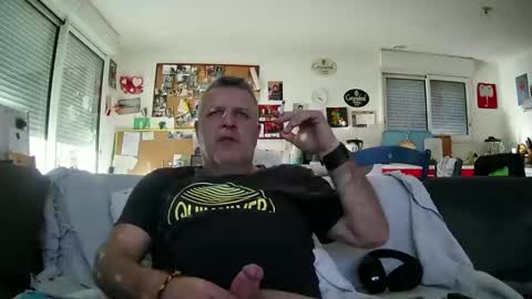 Snapshot of denzel455 chatting on 02/02/25, 03:17 denzel455 online show from 02/02/25, 03:17