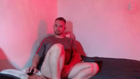 Dereck Mills3 online show from 04/25/26, 03:31
