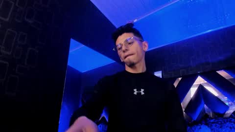 Dereck online show from 03/12/26, 10:43