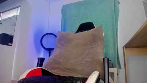 dereckhardd online show from 02/13/26, 10:06