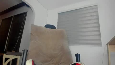 dereckhardd online show from 06/28/26, 06:52
