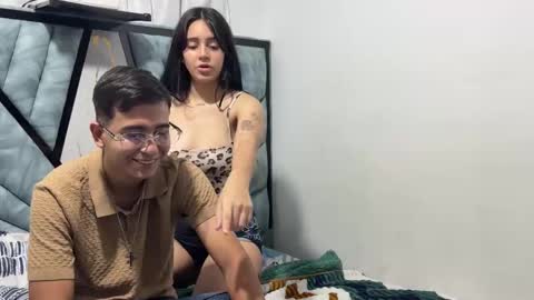 Dereck and Sophia online show from 12/14/25, 02:50