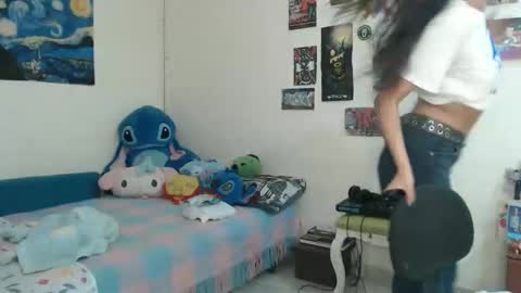 Snapshot of derek_44 chatting on 02/06/26, 12:48 derek_44 online show from 02/06/26, 12:48