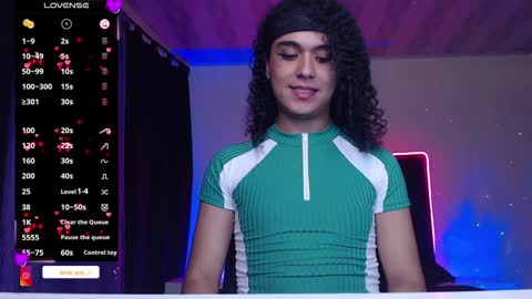 derek grey online show from 02/08/25, 01:22