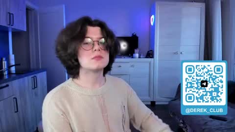 Derek online show from 05/03/26, 01:44