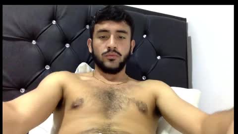 Snapshot of derek_smiith chatting on 01/08/25, 10:48 Derek smiith online show from 01/08/25, 10:48