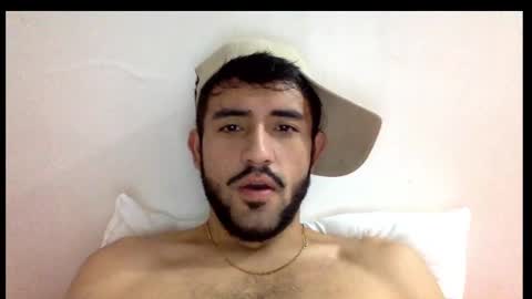 Snapshot of derek_smiith chatting on 01/20/25, 09:56 Derek smiith online show from 01/20/25, 09:56