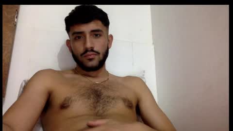 Snapshot of derek_smiith chatting on 01/26/25, 10:45 Derek smiith online show from 01/26/25, 10:45