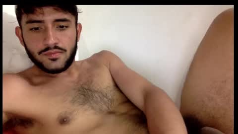 Snapshot of derek_smiith chatting on 02/23/25, 10:42 Derek smiith online show from 02/23/25, 10:42