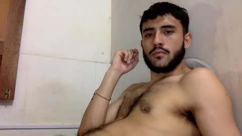 Snapshot of derek_smiith chatting on 09/15/25, 02:11 Derek smiith online show from 09/15/25, 02:11