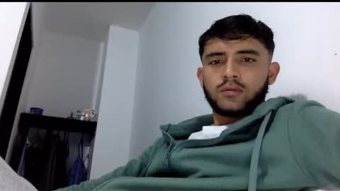 Snapshot of derek_smiith chatting on 11/20/25, 02:39 Derek smiith online show from 11/20/25, 02:39