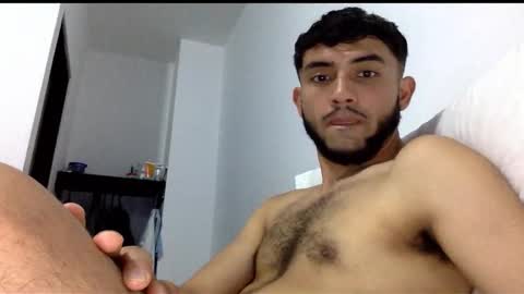 Snapshot of derek_smiith chatting on 11/24/25, 07:13 Derek smiith online show from 11/24/25, 07:13