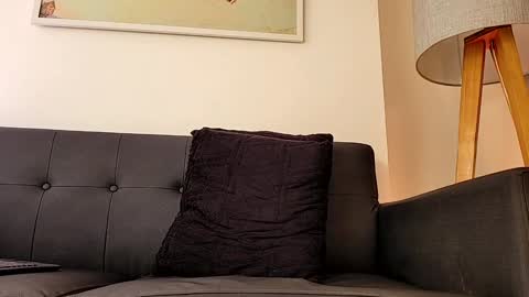 Derek independent model  online show from 12/04/24, 04:05