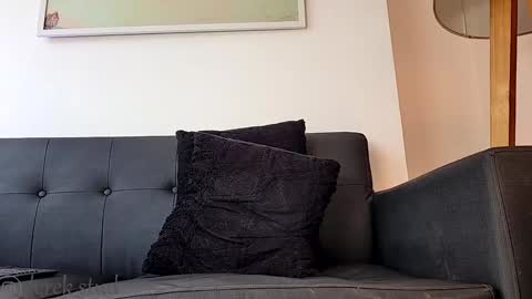 Derek independent model  online show from 01/10/25, 05:02