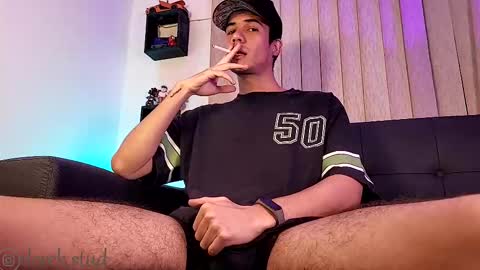 Derek independent model  online show from 10/13/25, 05:18