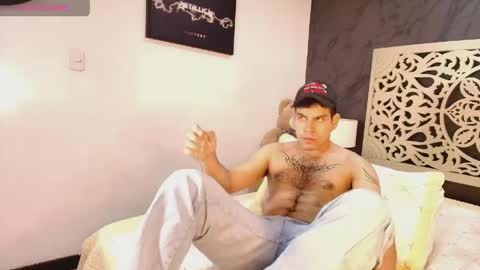 Snapshot of derek_voss chatting on 05/18/26, 01:06 derek_voss online show from 05/18/26, 01:06