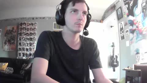 Snapshot of derekdings chatting on 12/07/24, 10:06 derekdings online show from 12/07/24, 10:06