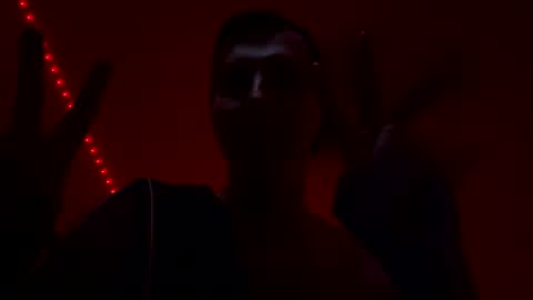 Snapshot of derekdings chatting on 12/11/24, 05:10 derekdings online show from 12/11/24, 05:10