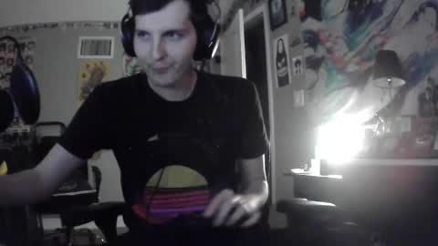 Snapshot of derekdings chatting on 12/19/24, 04:13 derekdings online show from 12/19/24, 04:13