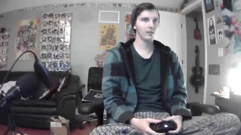 Snapshot of derekdings chatting on 01/09/25, 12:09 derekdings online show from 01/09/25, 12:09