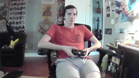 Snapshot of derekdings chatting on 01/23/25, 02:28 derekdings online show from 01/23/25, 02:28