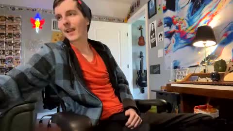 Snapshot of derekdings chatting on 09/08/25, 06:18 derekdings online show from 09/08/25, 06:18