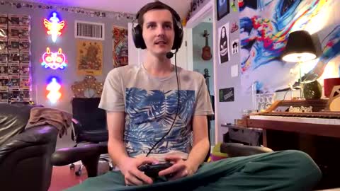 Snapshot of derekdings chatting on 09/29/25, 06:46 derekdings online show from 09/29/25, 06:46