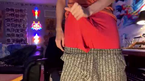 Snapshot of derekdings chatting on 12/01/25, 06:35 derekdings online show from 12/01/25, 06:35