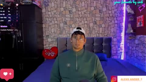 Snapshot of derekk_cute chatting on 12/09/24, 07:50 DEREKK online show from 12/09/24, 07:50