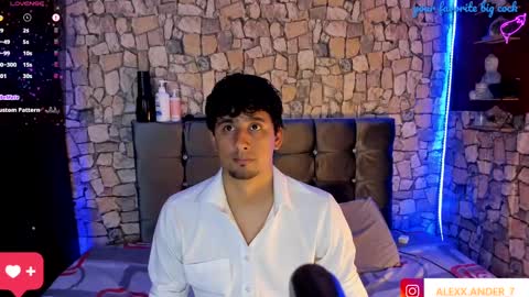 Snapshot of derekk_cute chatting on 01/16/25, 01:27 DEREKK online show from 01/16/25, 01:27